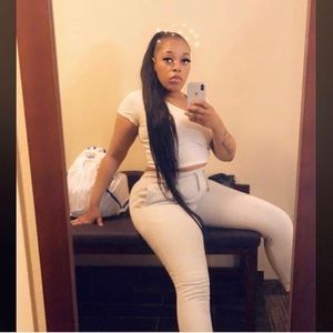 Meet your Posher, Shakyra